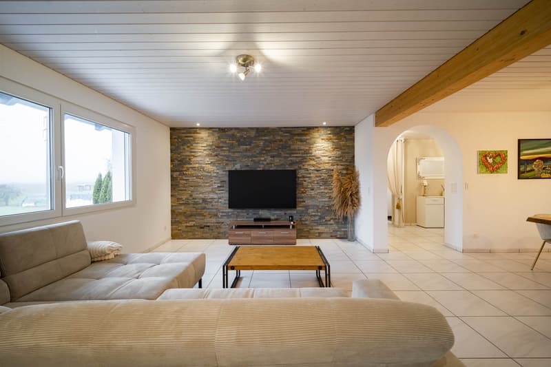 Dreamy maisonette apartment with a far-reaching view and modern amenities (3)