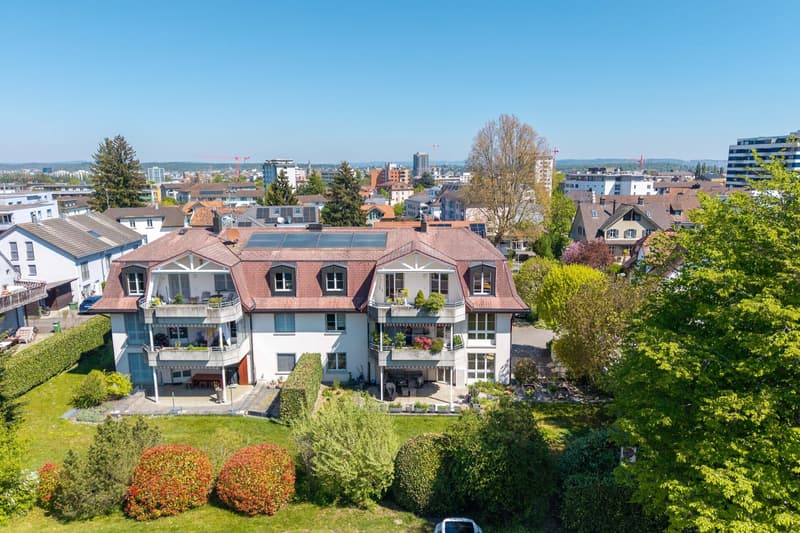 Spacious, bright, and quiet living with quality in Kreuzlingen (1)