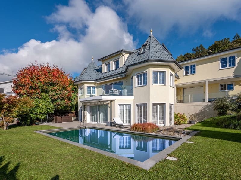 Exclusive country house villa with Alpine panorama and wellness oasis in Hüttwil (1)