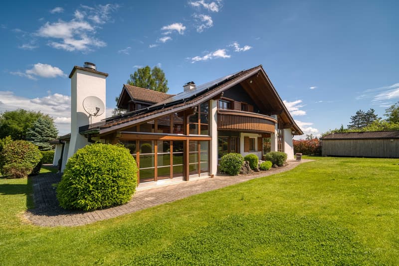 Einfamilienhaus mit sehr grossem Grundstück (5)