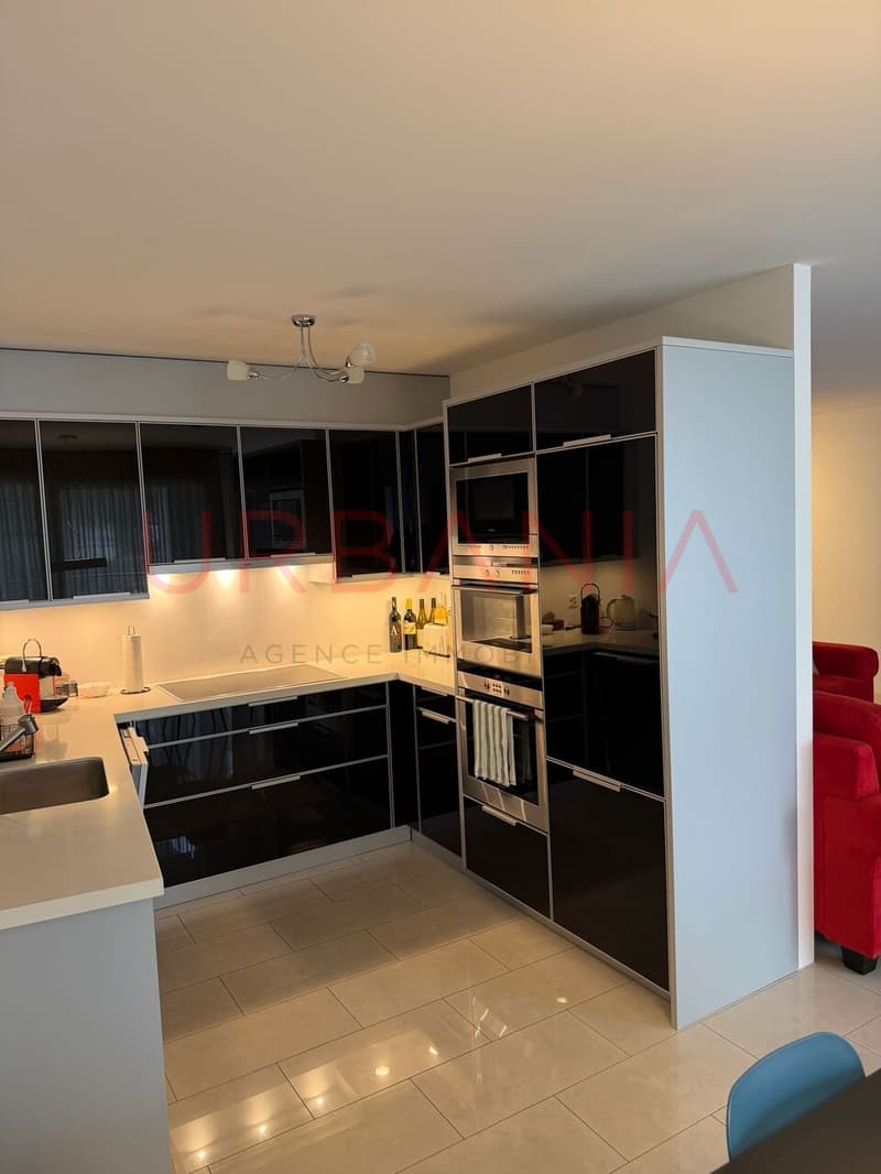 Superbe appartement contemporain avec vue lac (2)