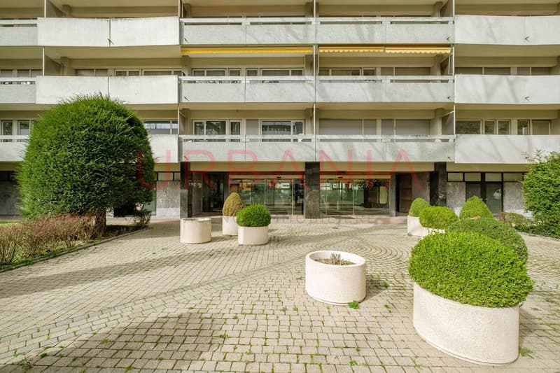 OPPORTUNITE UNIQUE POUR UN INVESTISSEUR OU UTILISATEUR (1)