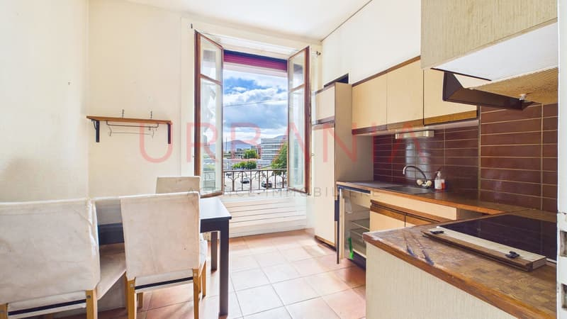2 pièces avec balcon (1)