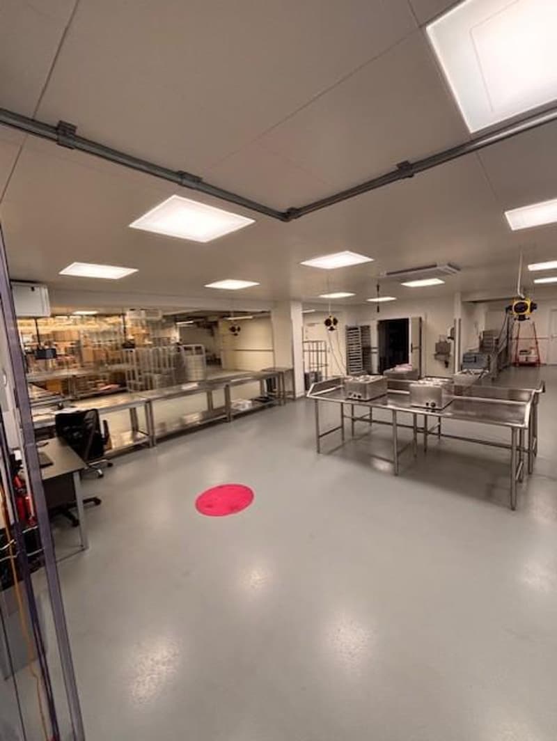 Area di produzione per alimenti (celle di raffreddamento disponibili) (3)
