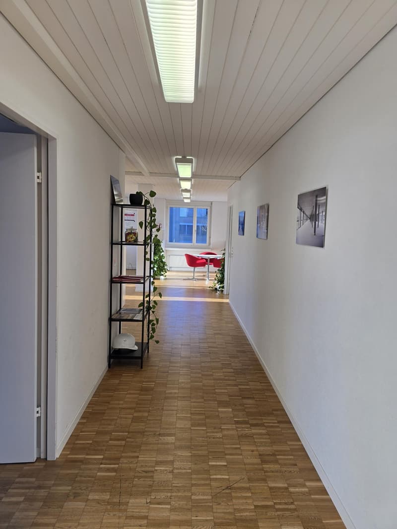 Espaces de bureau lumineux dans un emplacement idéal, bienvenue au Silbern Quartier ! (7)
