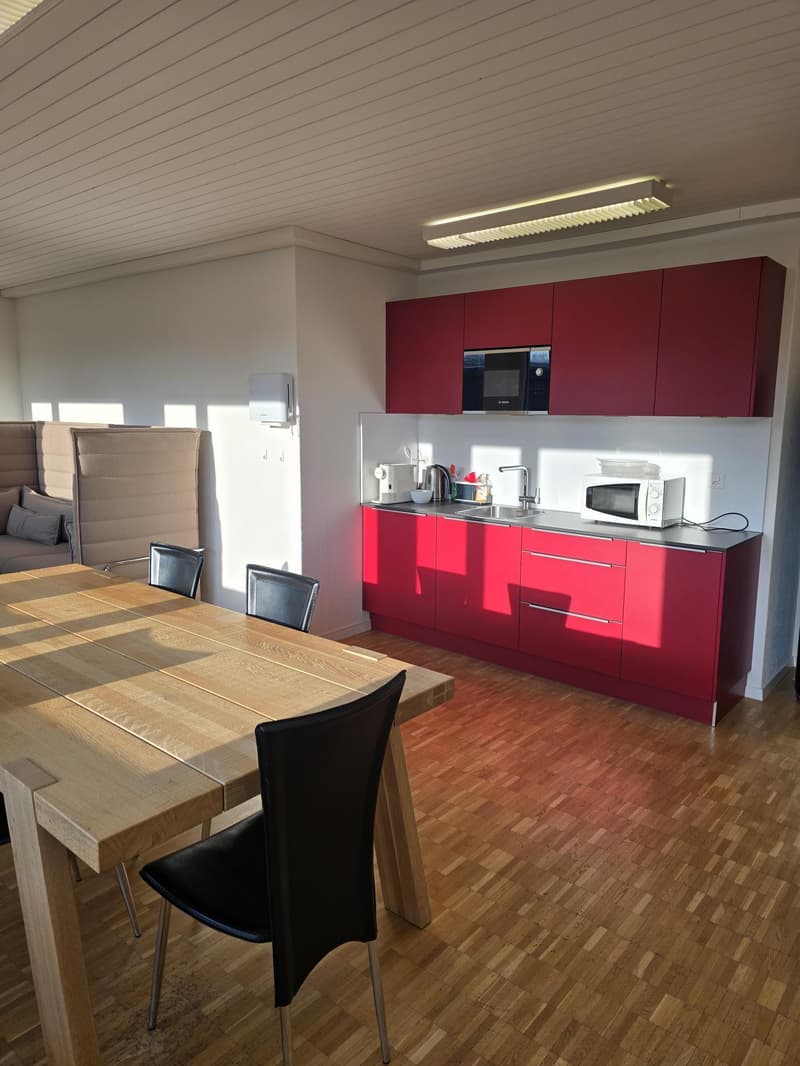 Espaces de bureau lumineux dans un emplacement idéal, bienvenue au Silbern Quartier ! (2)