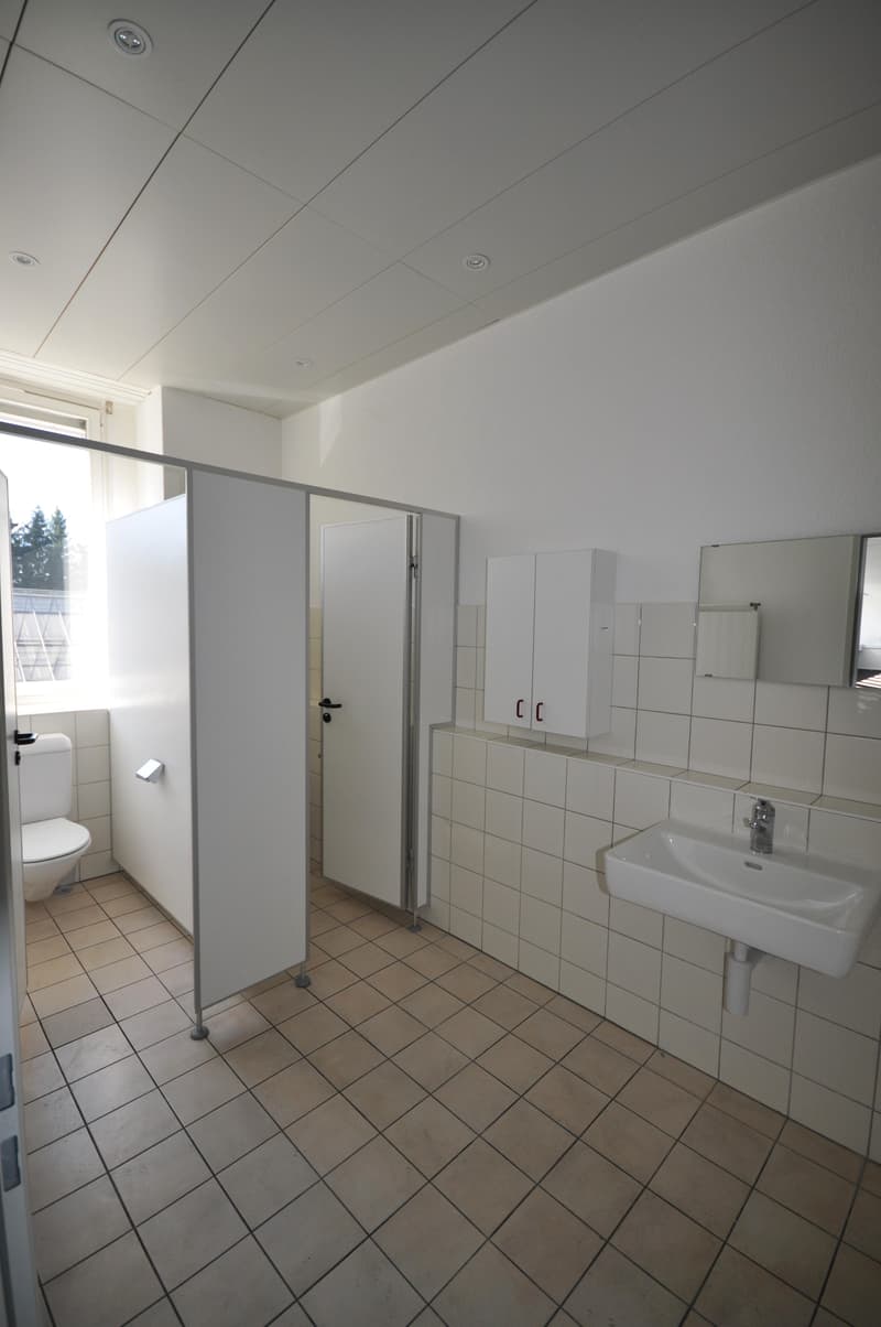 Helle Büroräumlichkeit in Füllinsdorf (5)