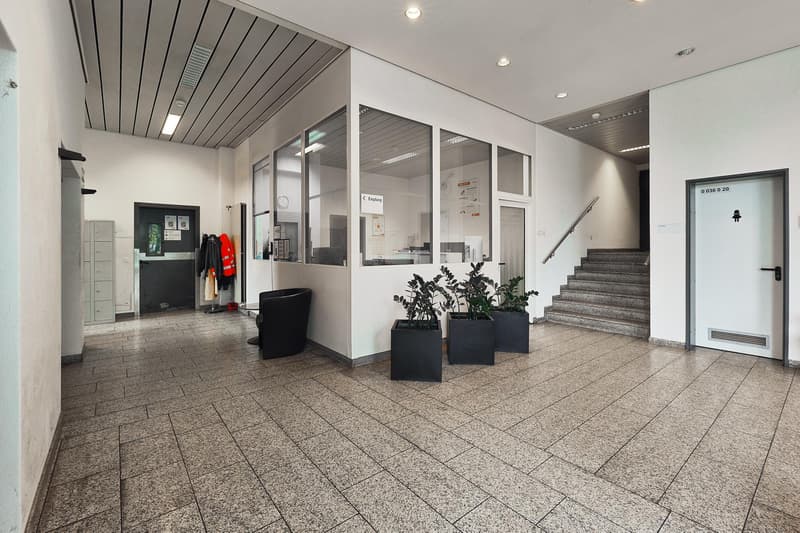 Immeuble commercial à Biberist (11)