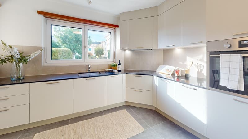 modernisierte 4.5-Zimmerwohnung in ruhiger, naturnahen Lage (2)