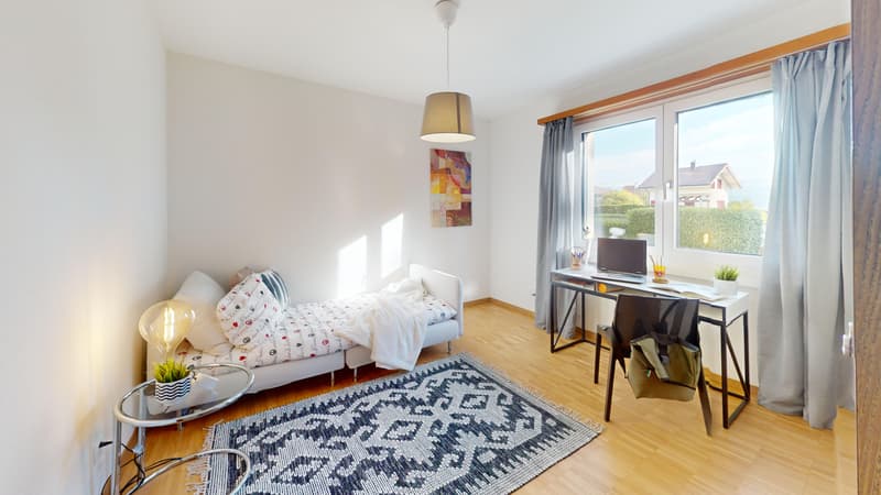 modernisierte 4.5-Zimmerwohnung in ruhiger, naturnahen Lage (6)