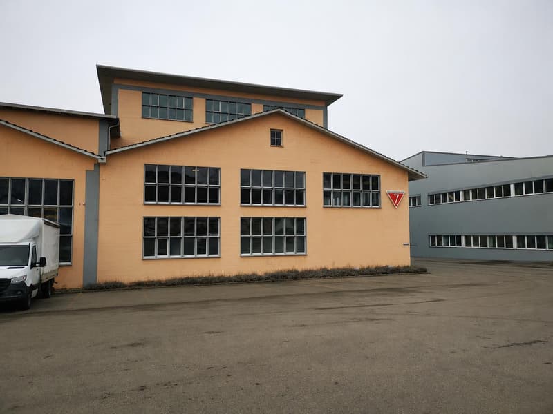 Spazio commerciale a Klingnau (1)