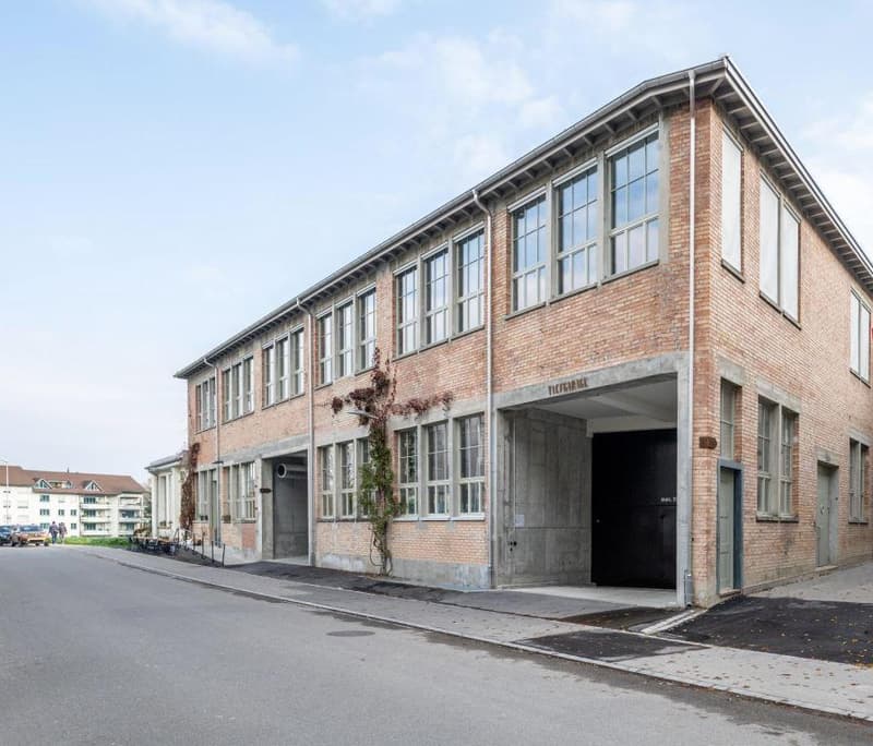 Einstellplätze in Tiefgarage zu vermieten (1)