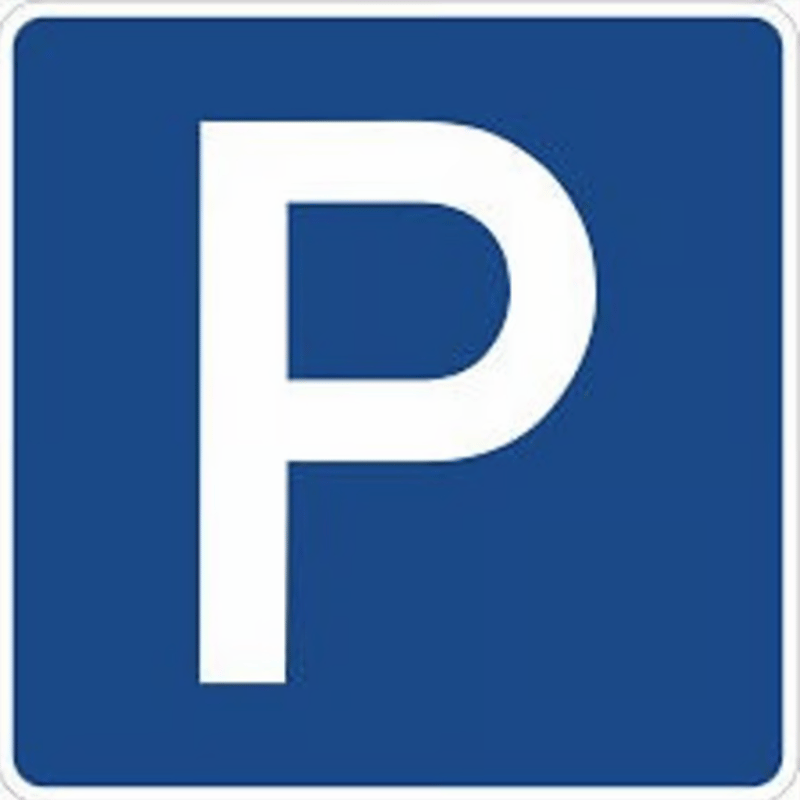 Tiefgaragenparkplatz mitten in Richterswil (1)