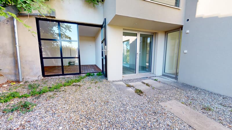 Frisch renovierte 3-Zimmer-Wohnung mit privatem Garten (11)