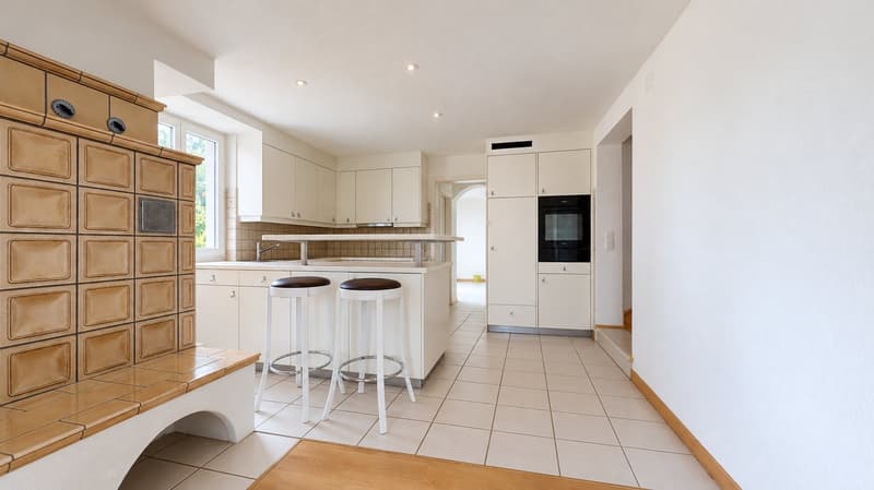 Charmanter 4.5-Zimmer-Hausteil mit Terrasse, Garten und Kachelofen in Rekingen (2)