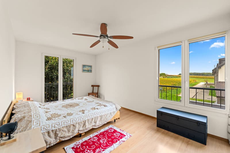 Spacious 4.5-room apartment with unobstructed view (4)