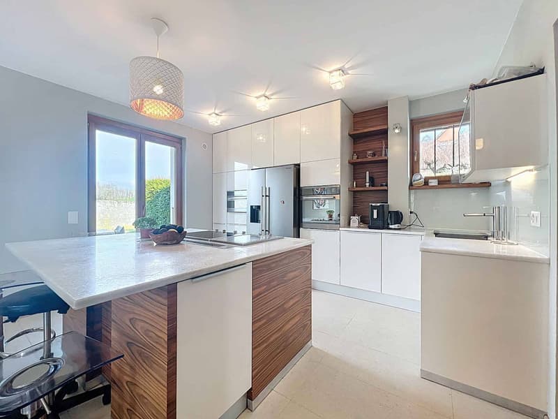 Schönes renoviertes Haus mit 5 Zimmern - Großer Garten (7)