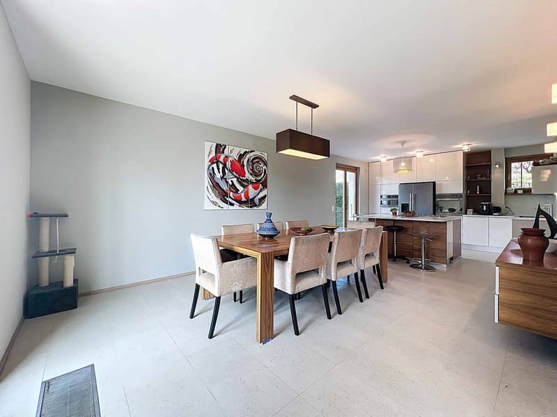 Schönes renoviertes Haus mit 5 Zimmern - Großer Garten (6)