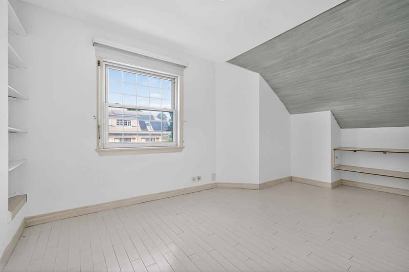 Spacieuse villa individuelle avec jardin (6)