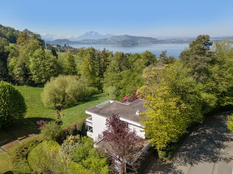 Exklusives Einfamilienhaus am Zugerberg / Exclusive single-family home in Zugerberg (15)