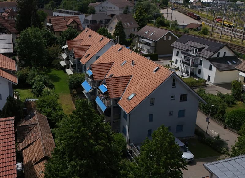 Felicità abitativa luminosa con giardino privato – Vicino alla stazione di Burgdorf (11)