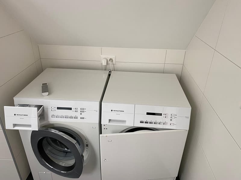 Appartamento mansardato di 5,5 locali elegante nel centro (12)
