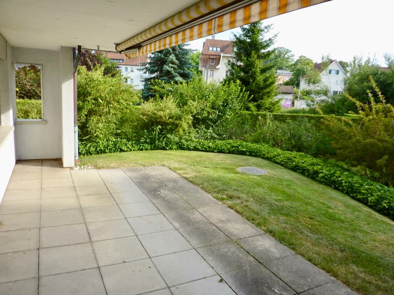 Gartensitzplatz (2)