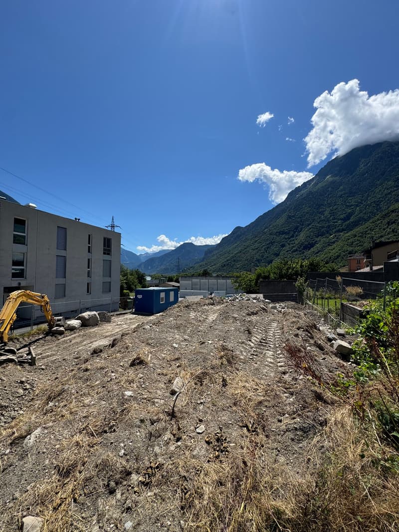 Charming new attic apartment with 3.5 rooms and large balcony in Evionnaz! (9)