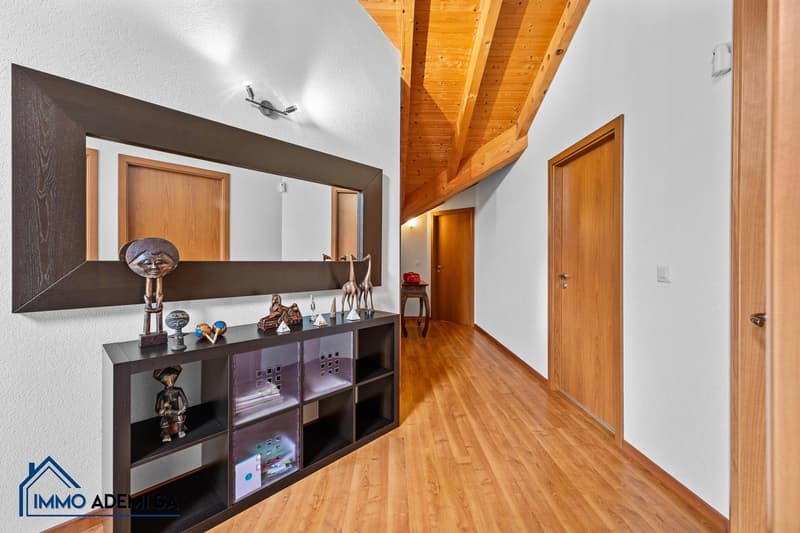 Spacious individual villa of 269 m² with 2 apartments, on a plot of 1'009 m² in Le Bouveret! (18)