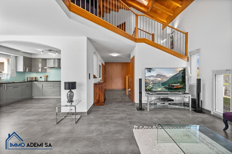 Spacious individual villa of 269 m² with 2 apartments, on a plot of 1'009 m² in Le Bouveret! (13)