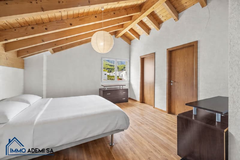 Spacieuse villa individuelle de 269 m² avec 2 logements, sur une parcelle de 1'009 m² au Bouveret ! (20)
