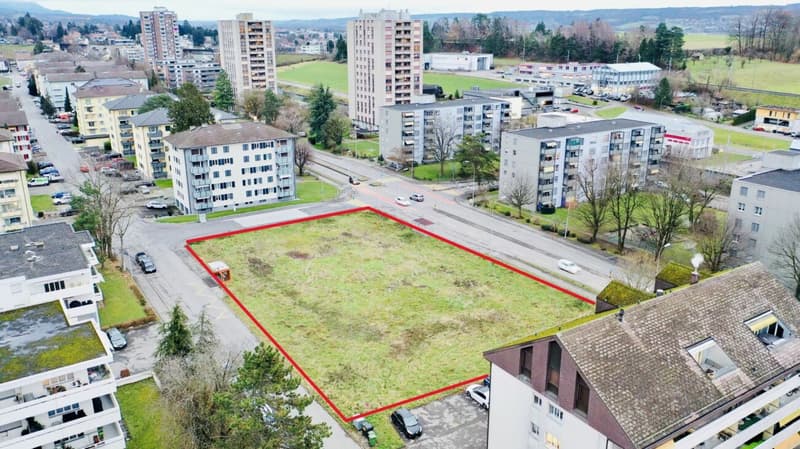 WHERE VISIONS TAKE SHAPE - BUILDING LAND IN TOP LOCATION (2)