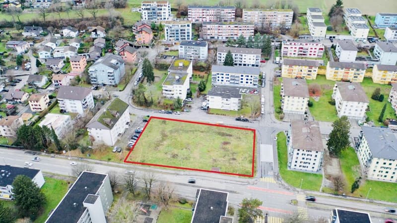 WHERE VISIONS TAKE SHAPE - BUILDING LAND IN TOP LOCATION (3)