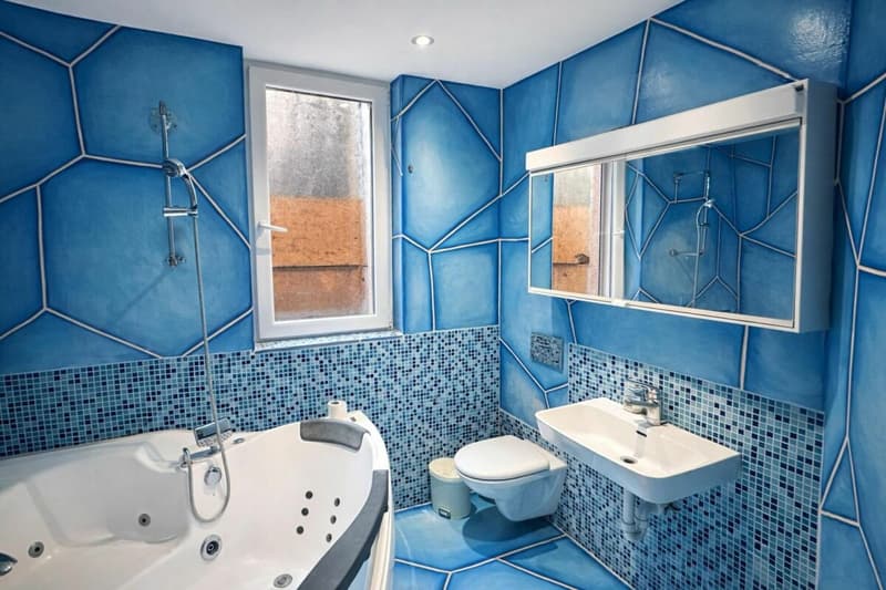 Appartement attractif avec espace de sièges ensoleillé (5)