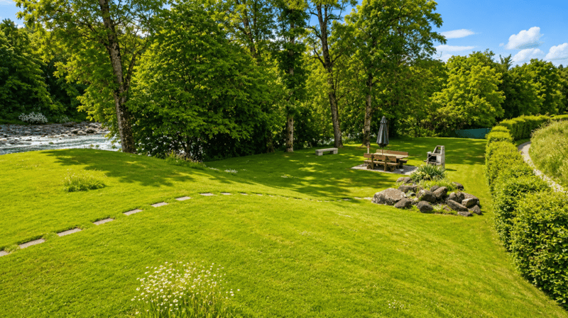 CENTRAL LOCATION MEETS NATURE AND PEACE (7)