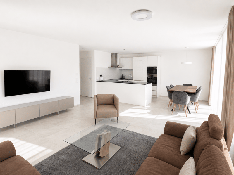 VIVERE LUSSUROSO CON AMPIO BALCONE (2)