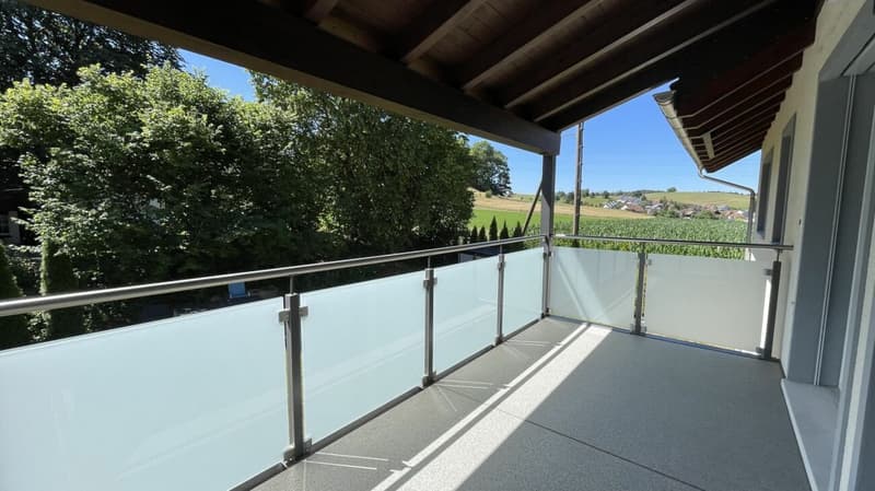 Modern apartment with a great view (1)