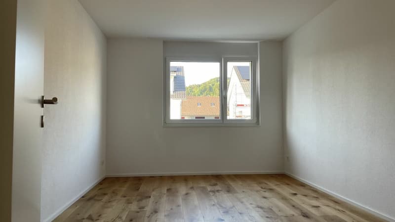 First occupancy in modern new building (8)