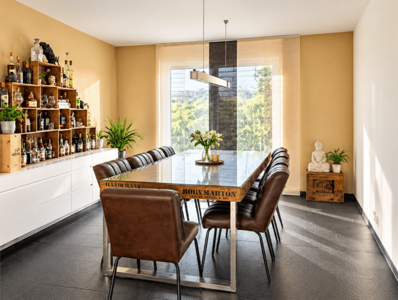 MODERNES EINFAMILIENHAUS MIT TERRASSE, SAUNA UND DOPPELGARAGE (3)