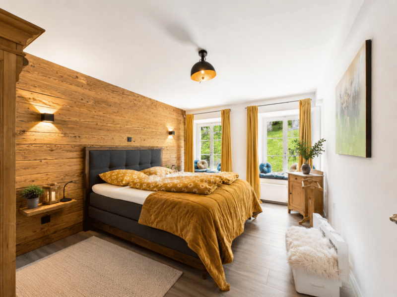 STILVOLLES GENERATIONENHAUS MIT EINLIEGERWOHNUNG & AUSBAUPOTENZIAL (4)