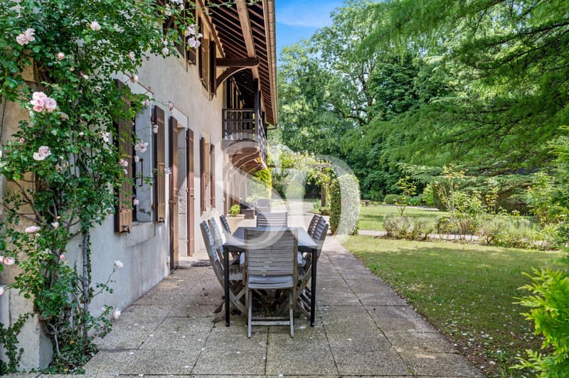 Belle Villa de Charme située à Gingins (10)