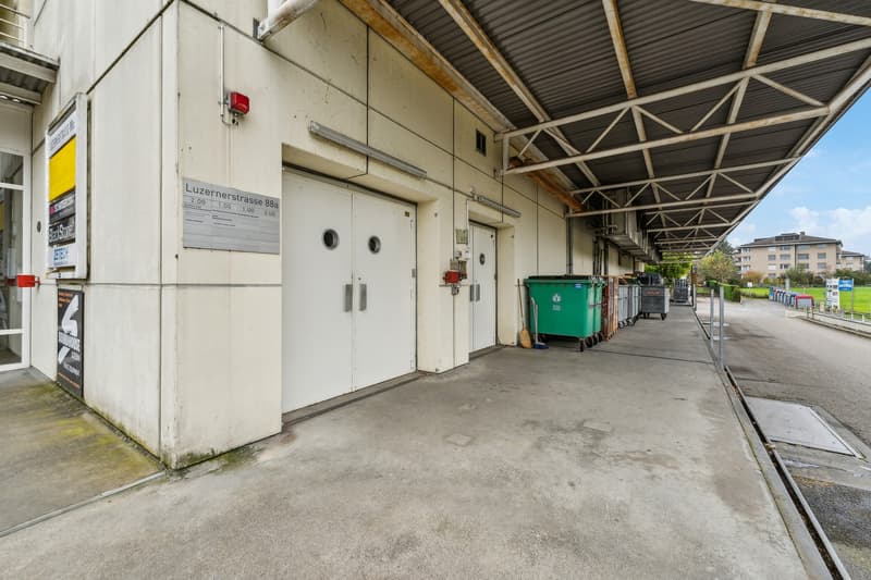 Attraktive Buro- und Gewerbeflaeche (625 m2) mit maximaler Flexibilitaet in Luzern-Littau (11)