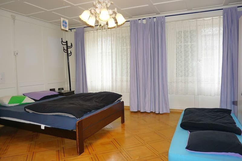 Casa a schiera affascinante con 6 stanze (9)