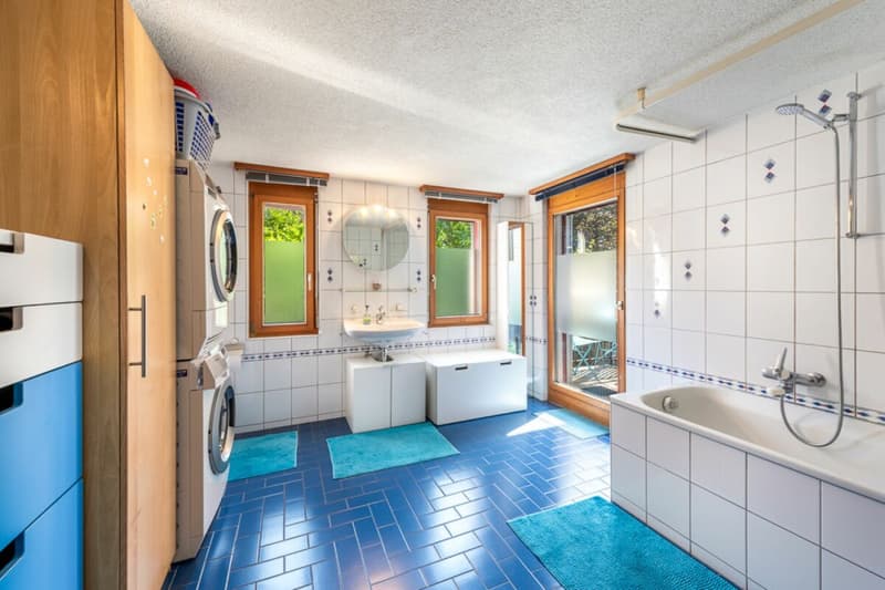 Attraktives 6.5 Zi.- Reiheneinfamilienhaus zum mieten in Ennenda bei Glarus (8)