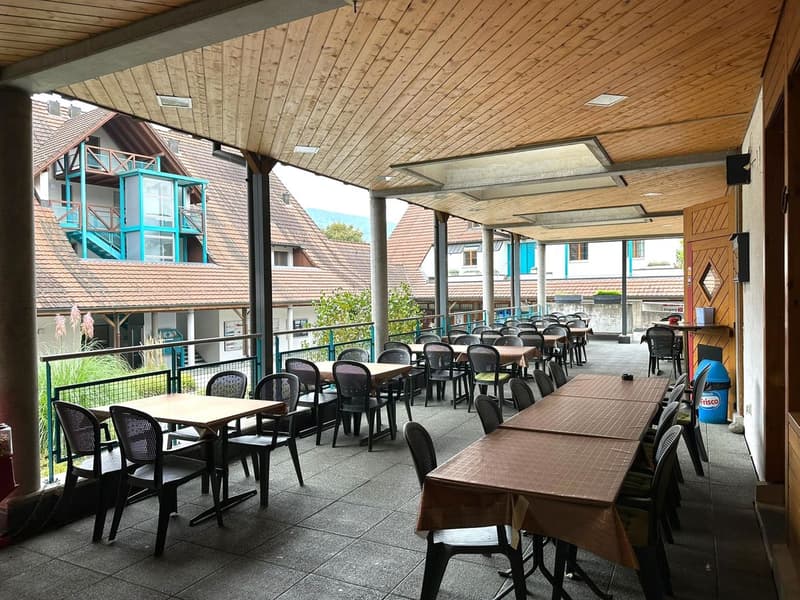 Charmant restaurant avec terrasse et nouvelle cuisine (7)