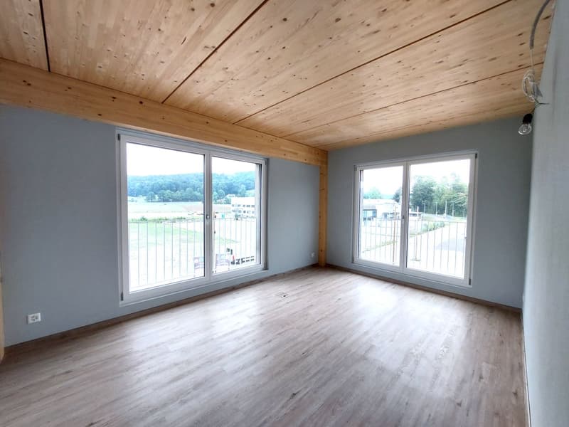 Architectural Highlight: 5.5-Room Office/Practice Space with Plenty of Light & Style (1)