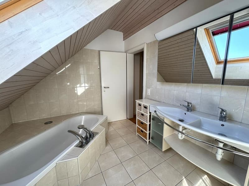 ELEGANZ TRIFFT WOHNKOMFORT - EXKLUSIVES HAUS MIT PRIVATGARTEN (7)