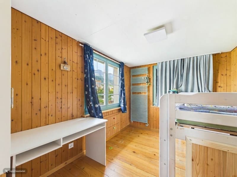 EIN ZUHAUSE MIT GESCHICHTE, CHARME UND VIEL PLATZ (7)