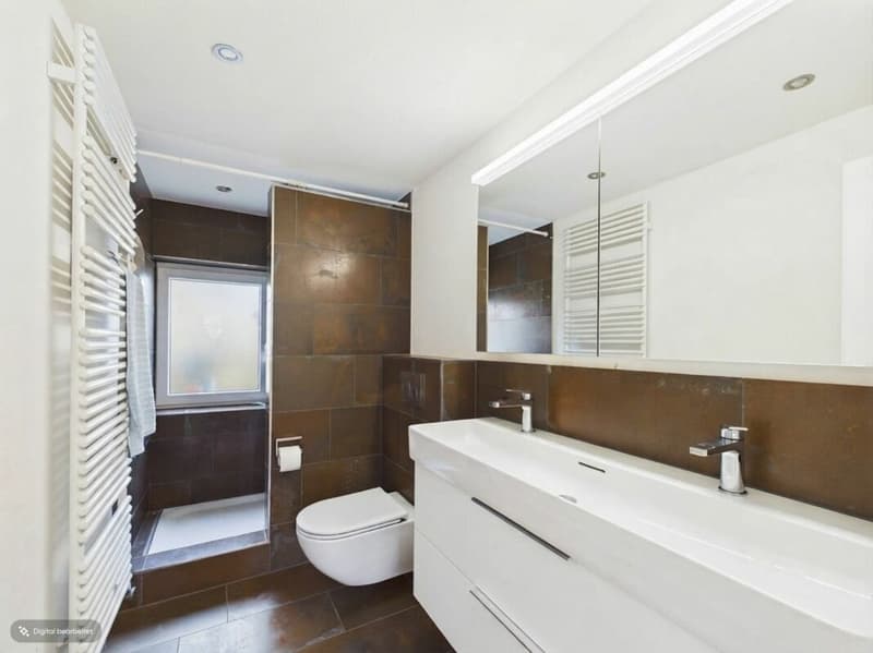 EIN ZUHAUSE MIT GESCHICHTE, CHARME UND VIEL PLATZ (6)