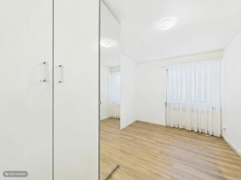 RUHIGE LAGE VOLL VERMIETET TOP RENDITE 4.5% (9)